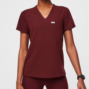 Figs one pocket scrub top